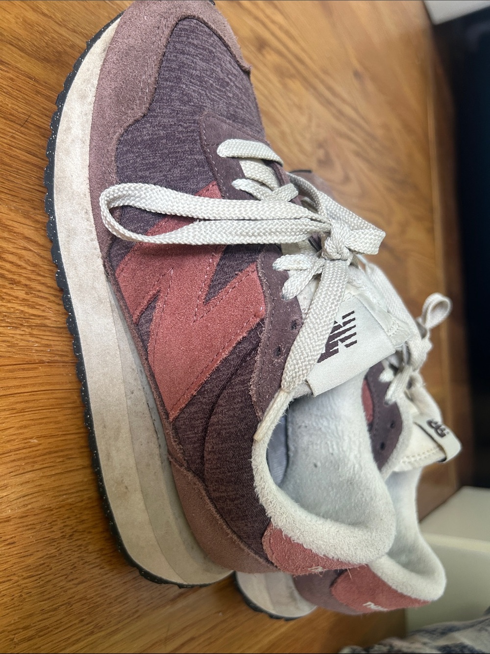 Maroon/red/mauve New Balance sneakers Size 8